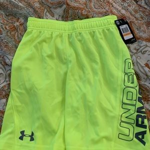Boys under armour shorts size 7